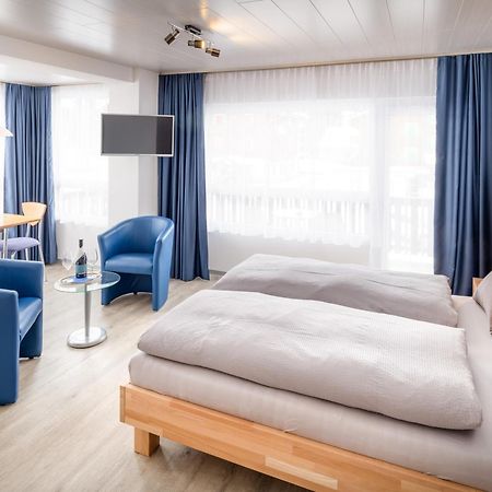 Hotel Alpha Grächen Esterno foto