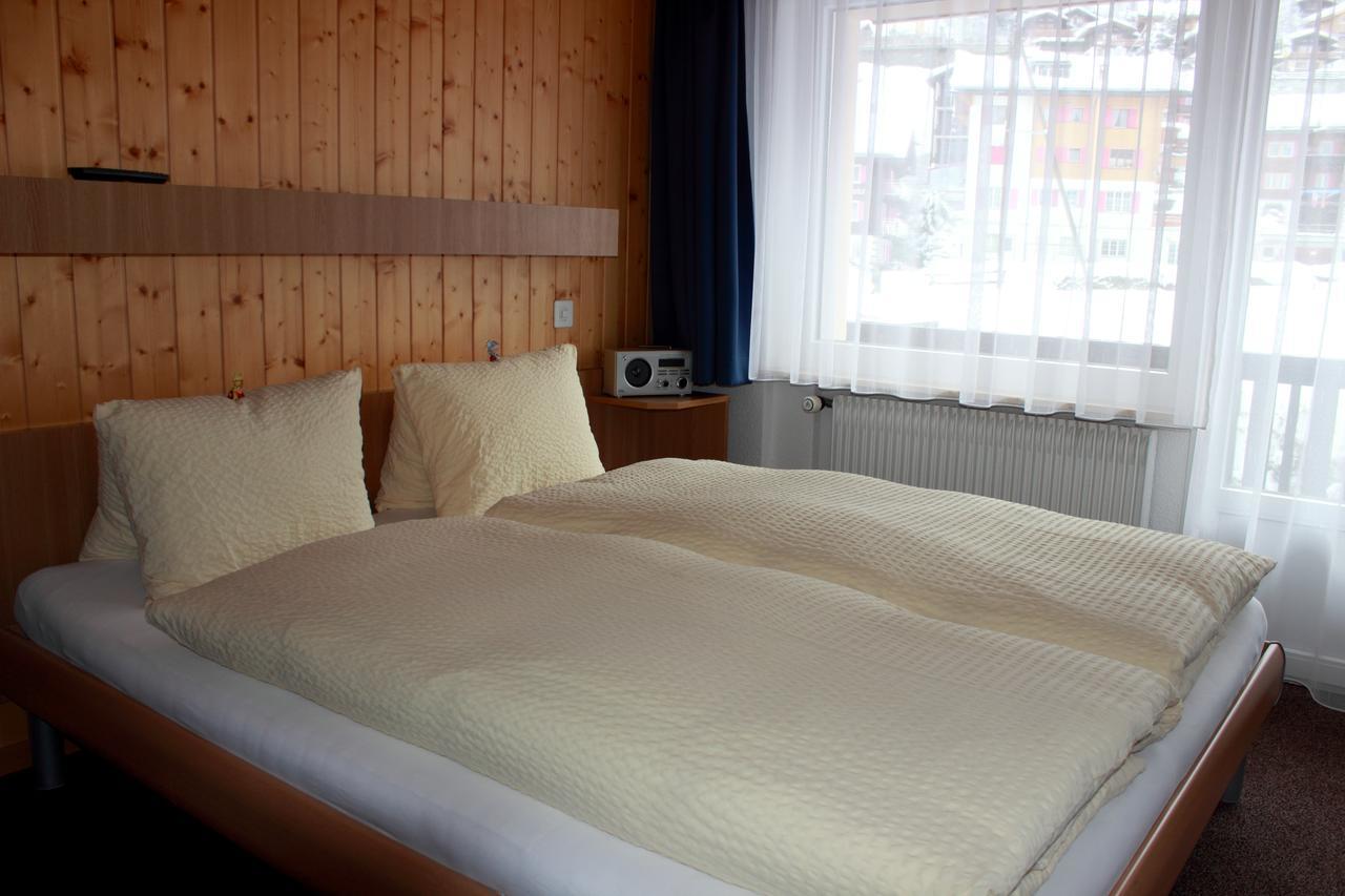 Hotel Alpha Grächen Esterno foto