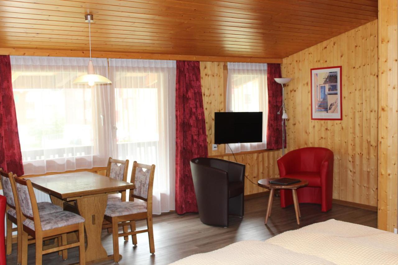 Hotel Alpha Grächen Esterno foto