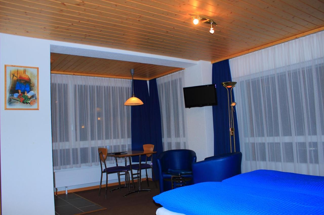 Hotel Alpha Grächen Esterno foto